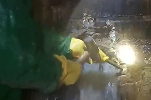 衢州消防水池堵漏施工视频